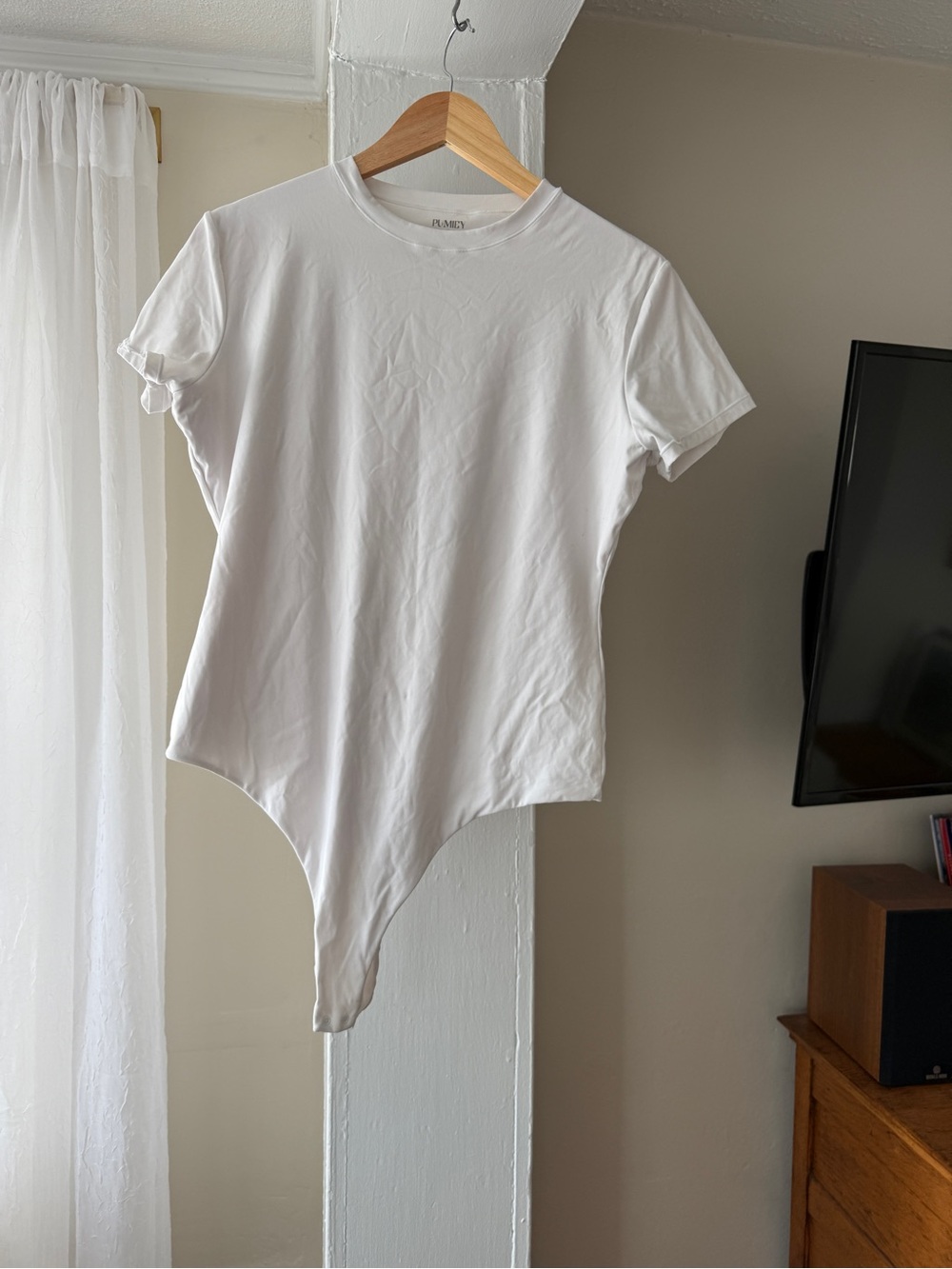 PUMIEY White Buttery Soft Short Sleeve Bodysuit Large